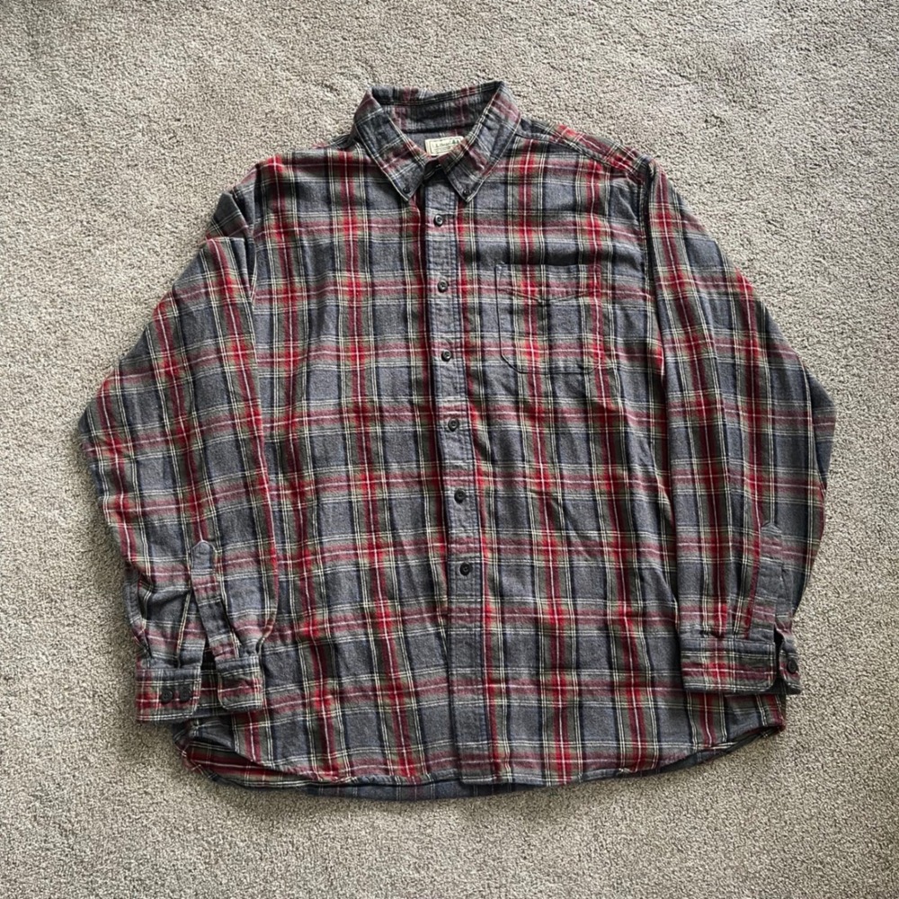 Mens LL Bean Flannel Shirt XL Gray Red Plaid Excellent Cotton Button Down 228061